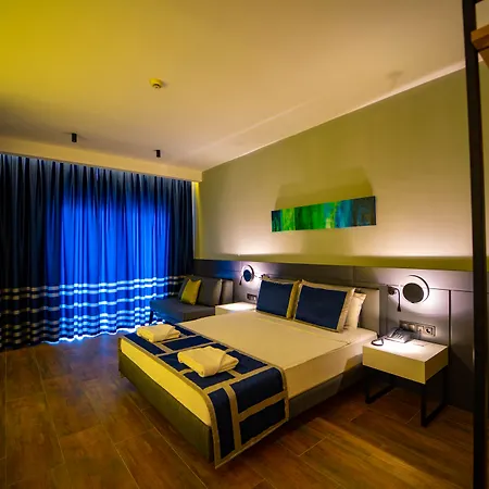 Noxinn Deluxe Hotel 5*