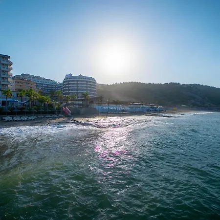 Noxinn Deluxe Hotel 5*