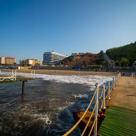 Noxinn Deluxe 5* Konaklı