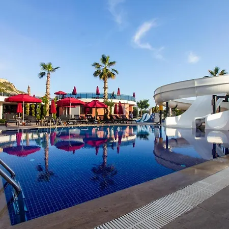 Noxinn Deluxe 5* Konaklı