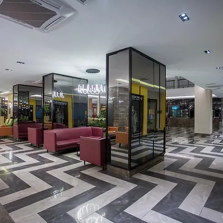 Noxinn Deluxe Konaklı