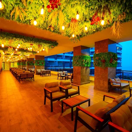 Hotel Noxinn Deluxe Konaklı