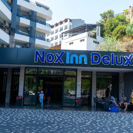 Noxinn Deluxe Hotel