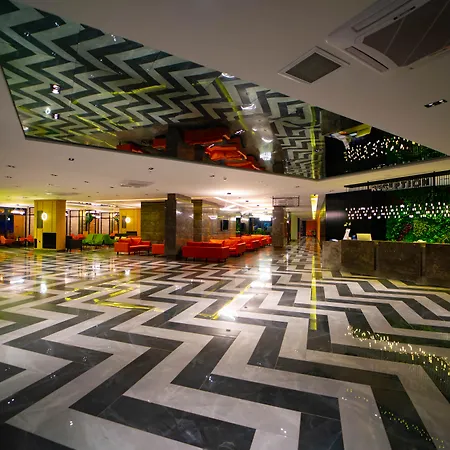 Noxinn Deluxe Hotel