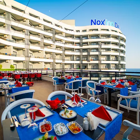 Noxinn Deluxe Hotel