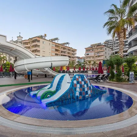 Noxinn Deluxe Hotel 5*